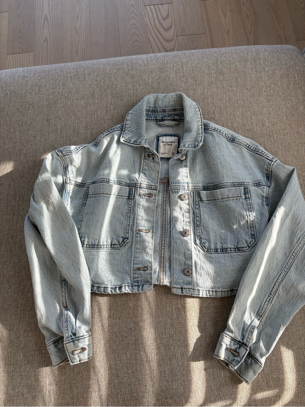 Abercrombie & Fitch Light Wash Cropped Denim Jacket